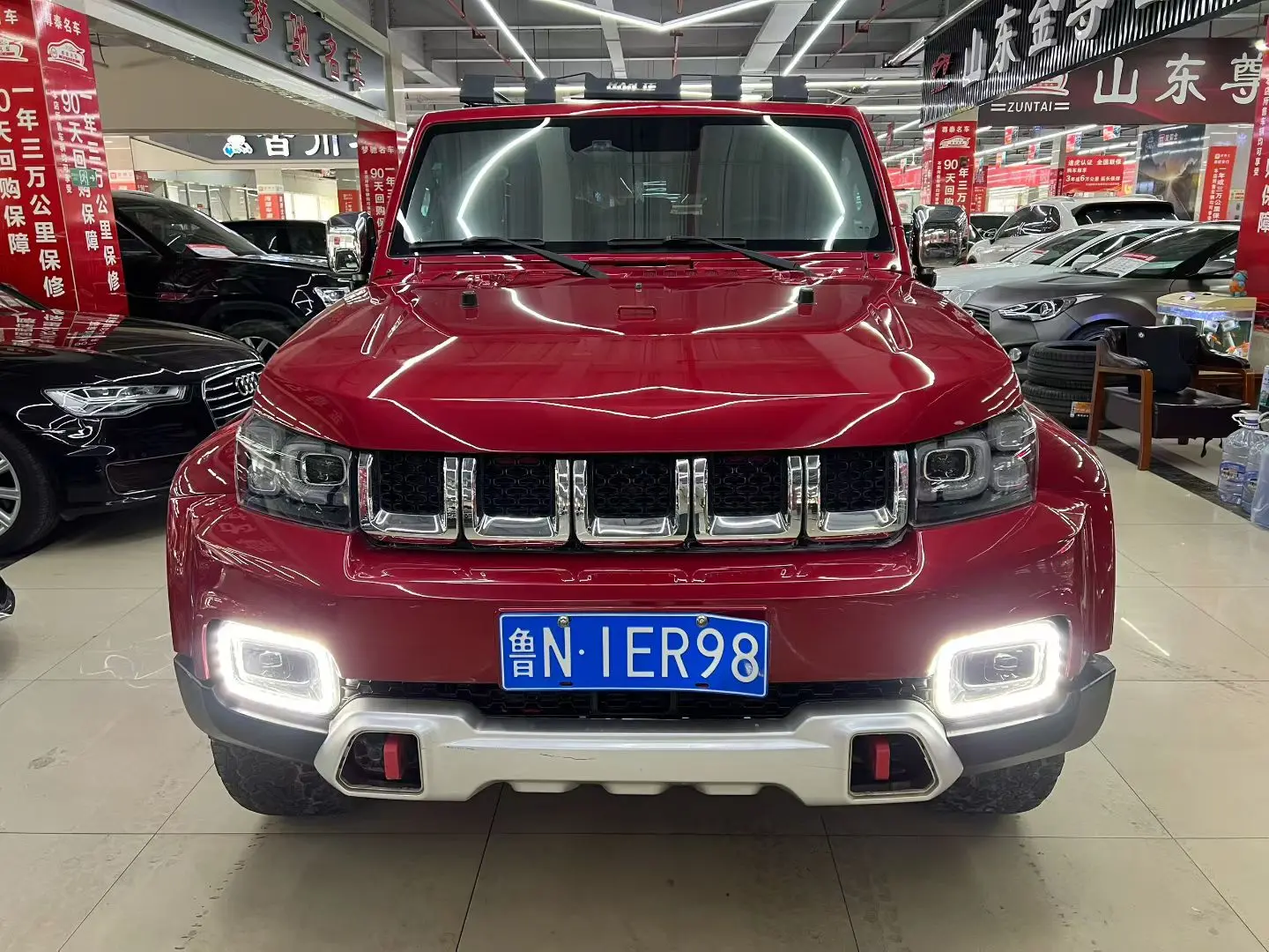 BAIC Beijing Off-road BJ40  из Китая
