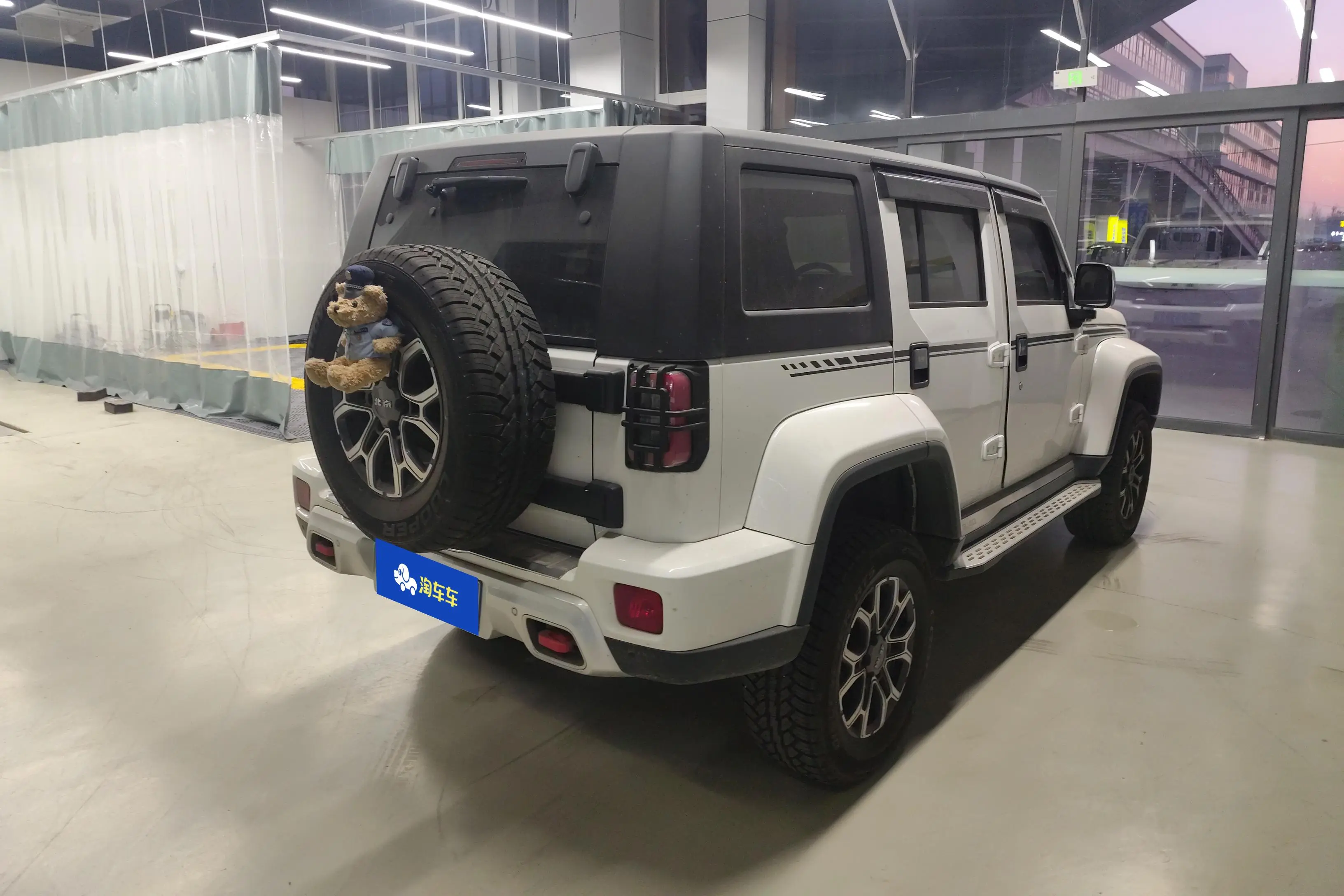 BAIC Beijing Off-road BJ40  из Китая