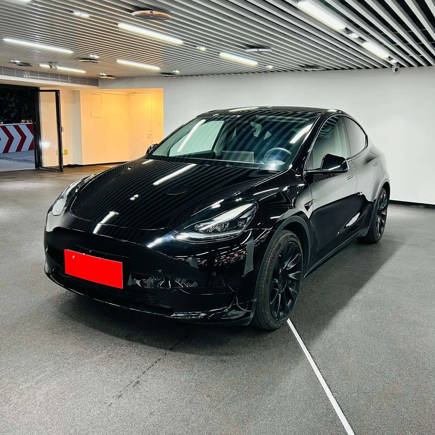 Tesla Model Y  из Китая