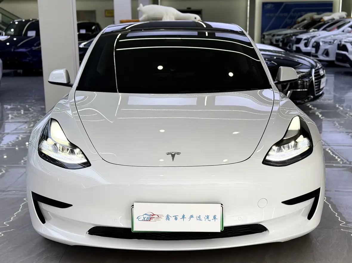 Tesla Model 3  из Китая