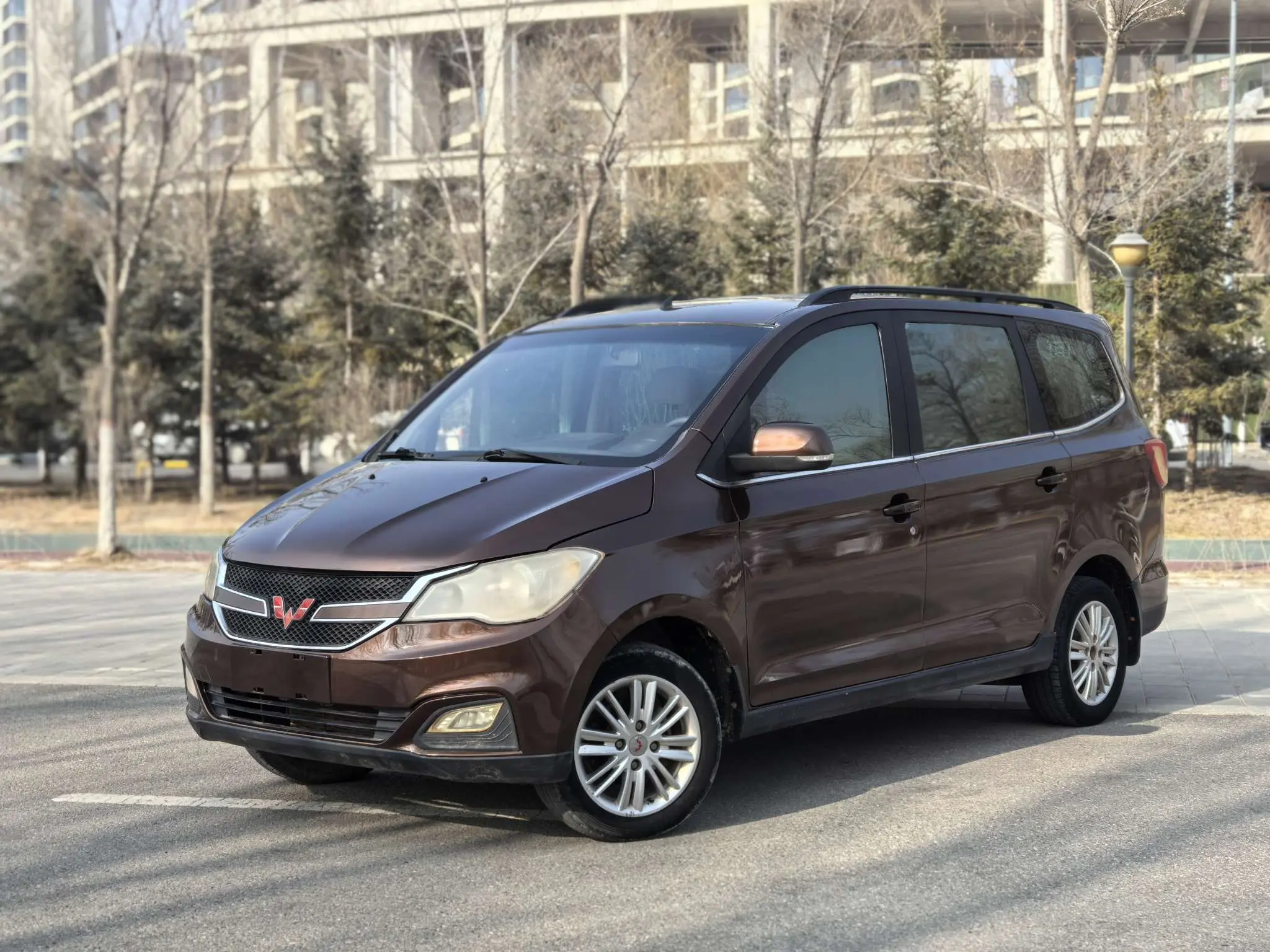 Wuling Hongguang  из Китая
