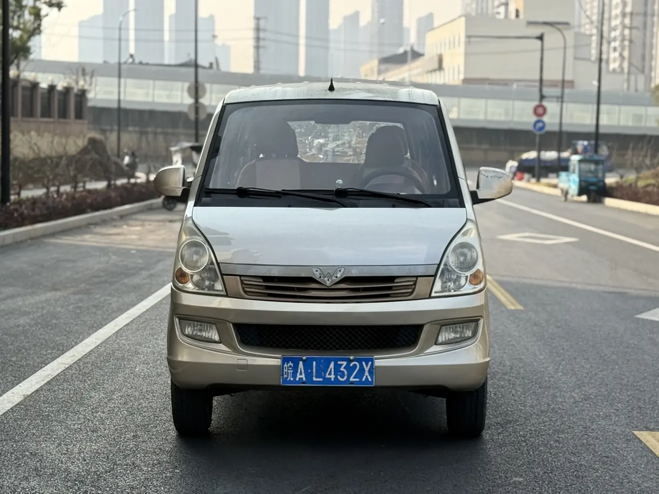 Wuling Rongguang  из Китая
