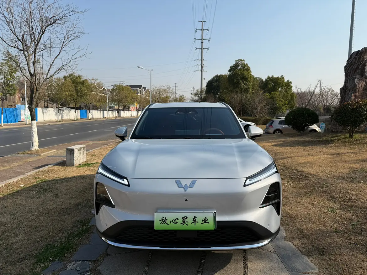 Wuling Starlight S EV  из Китая