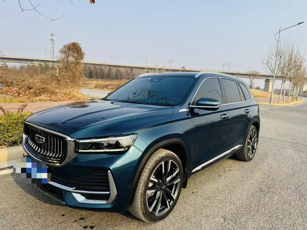 Geely Monjaro (Xingyue L)  из Китая