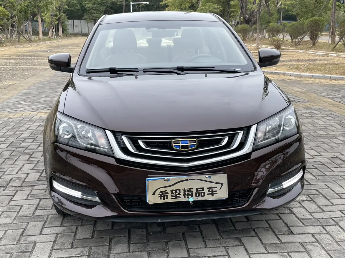 Geely Emgrand  из Китая