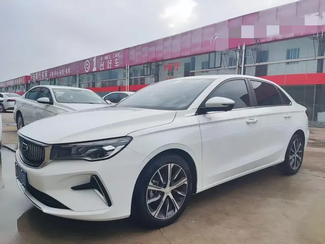 Geely Emgrand  из Китая