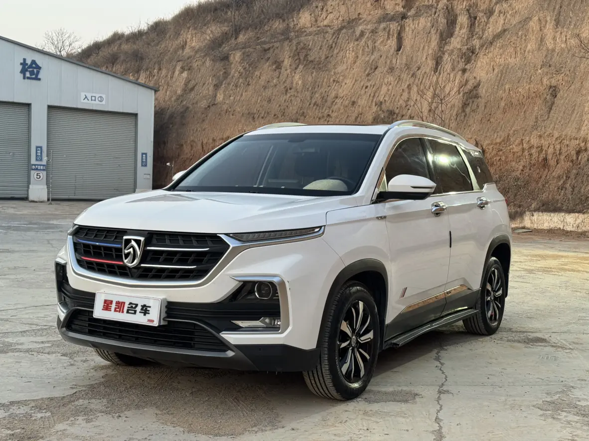 Baojun 530  из Китая
