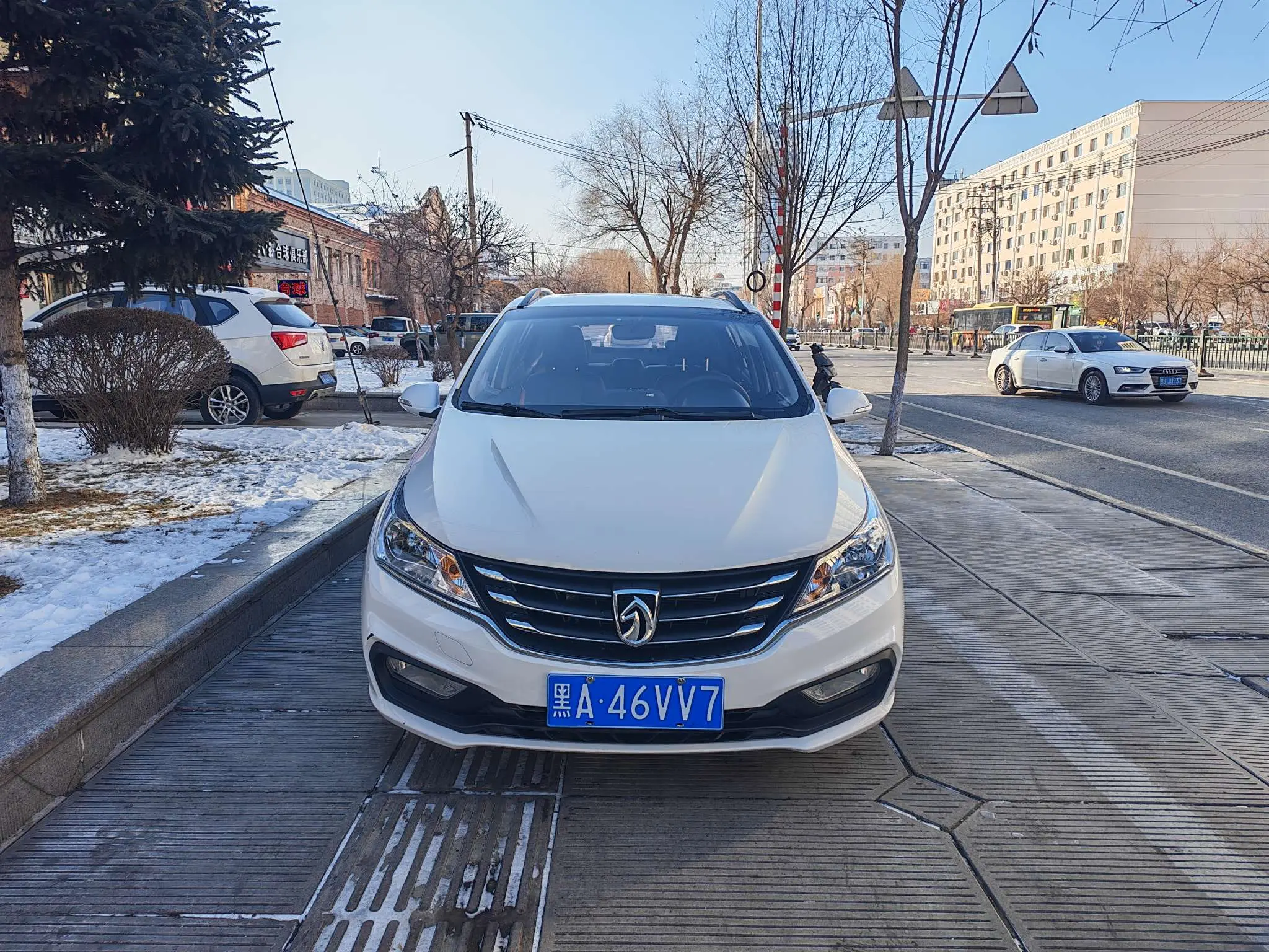 Baojun 310  из Китая