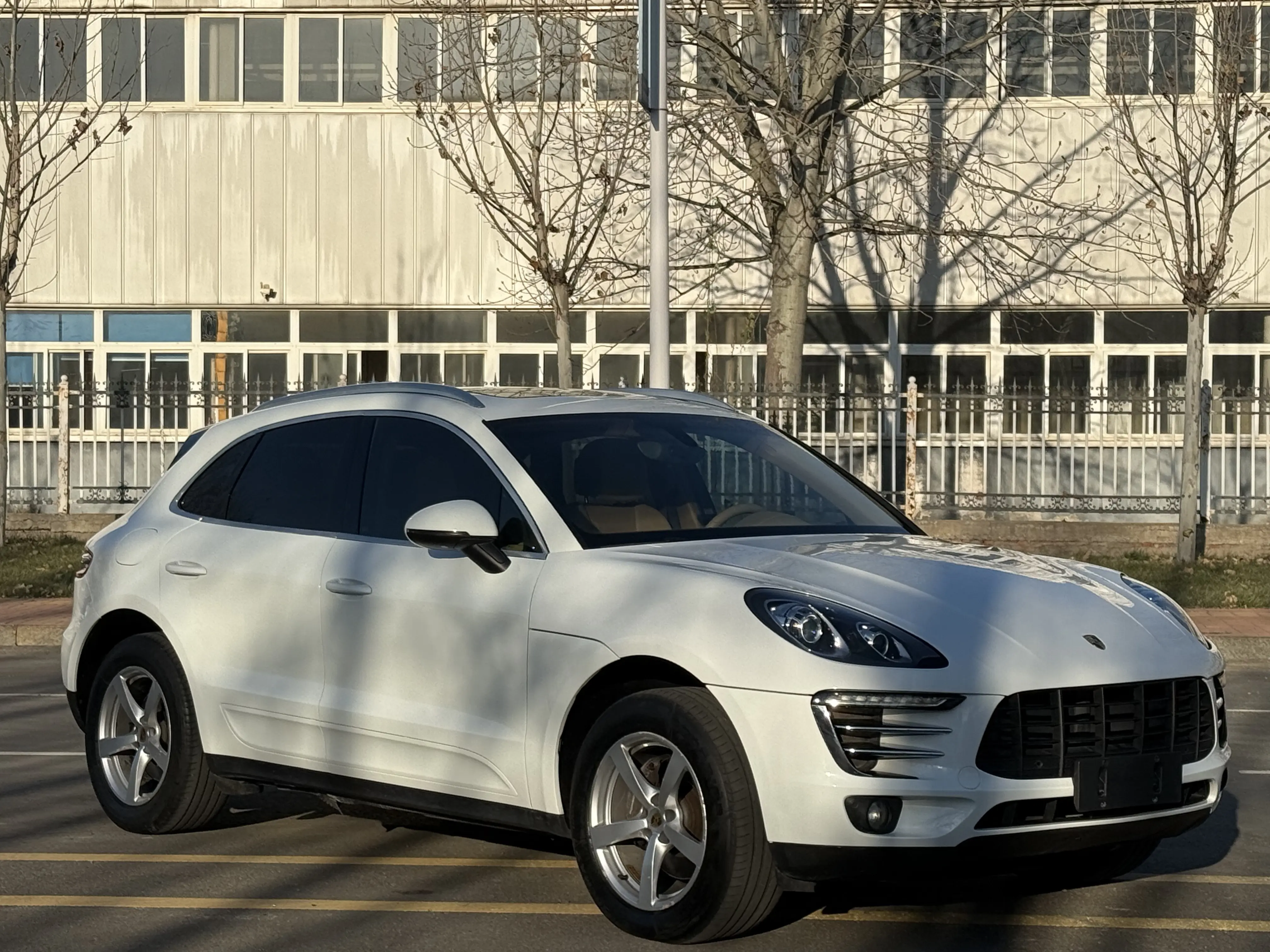 Porsche Macan  из Китая