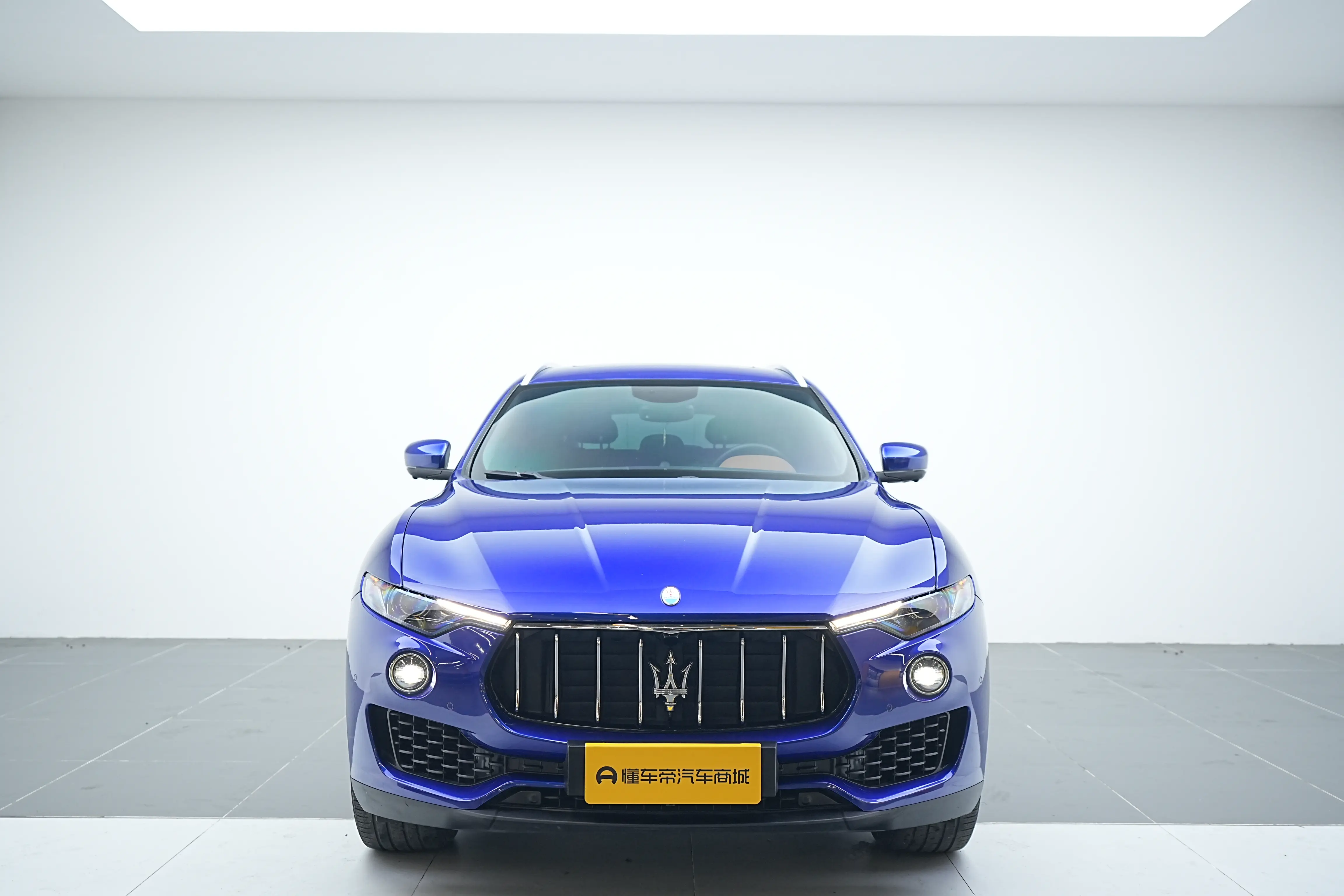 Maserati Levante  из Китая