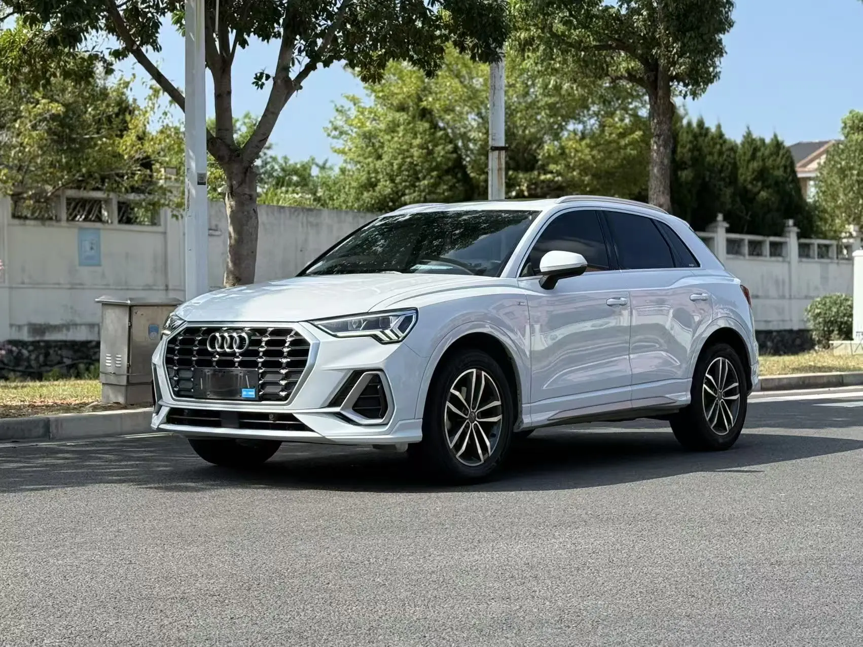 Audi Q3  из Китая