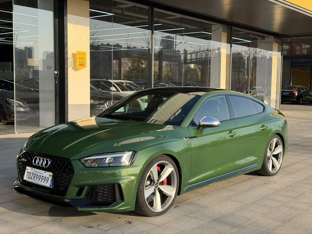 Audi RS 5  из Китая