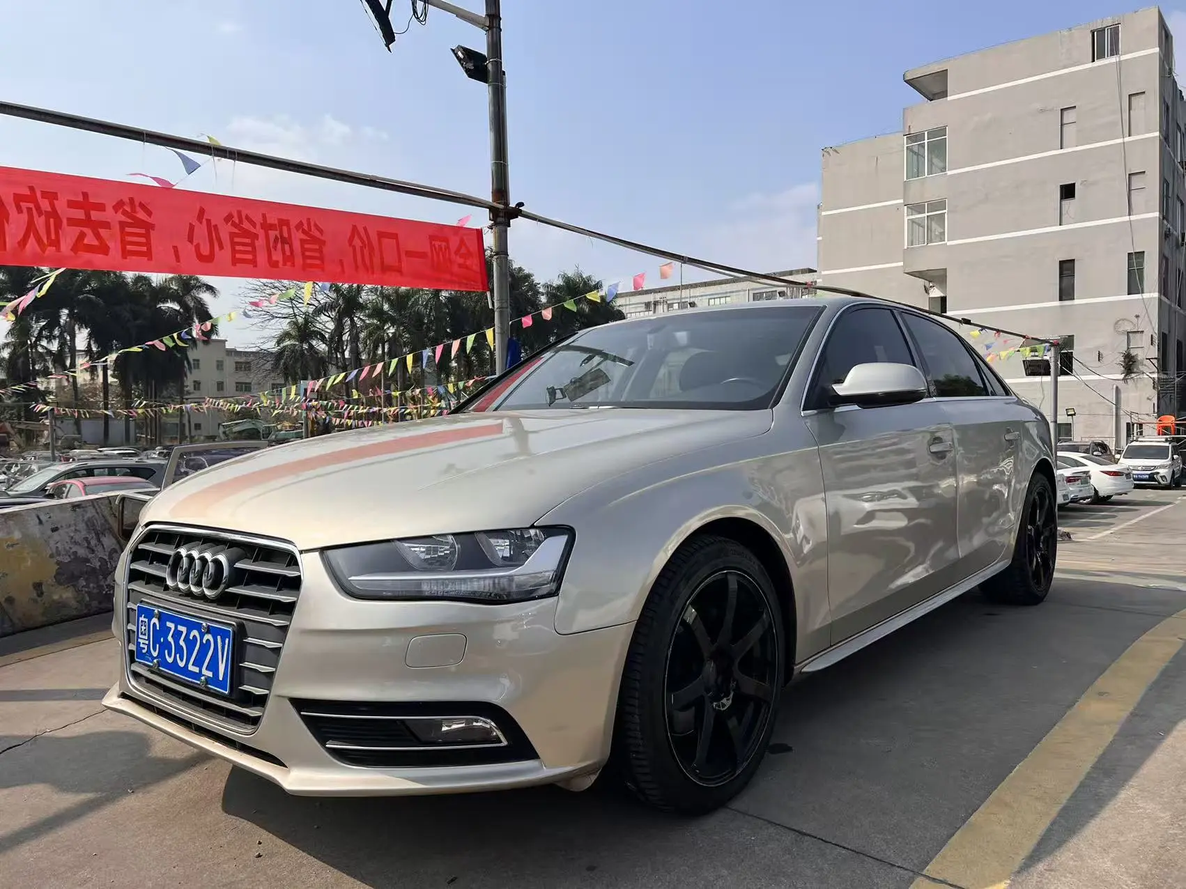 Audi A4L  из Китая