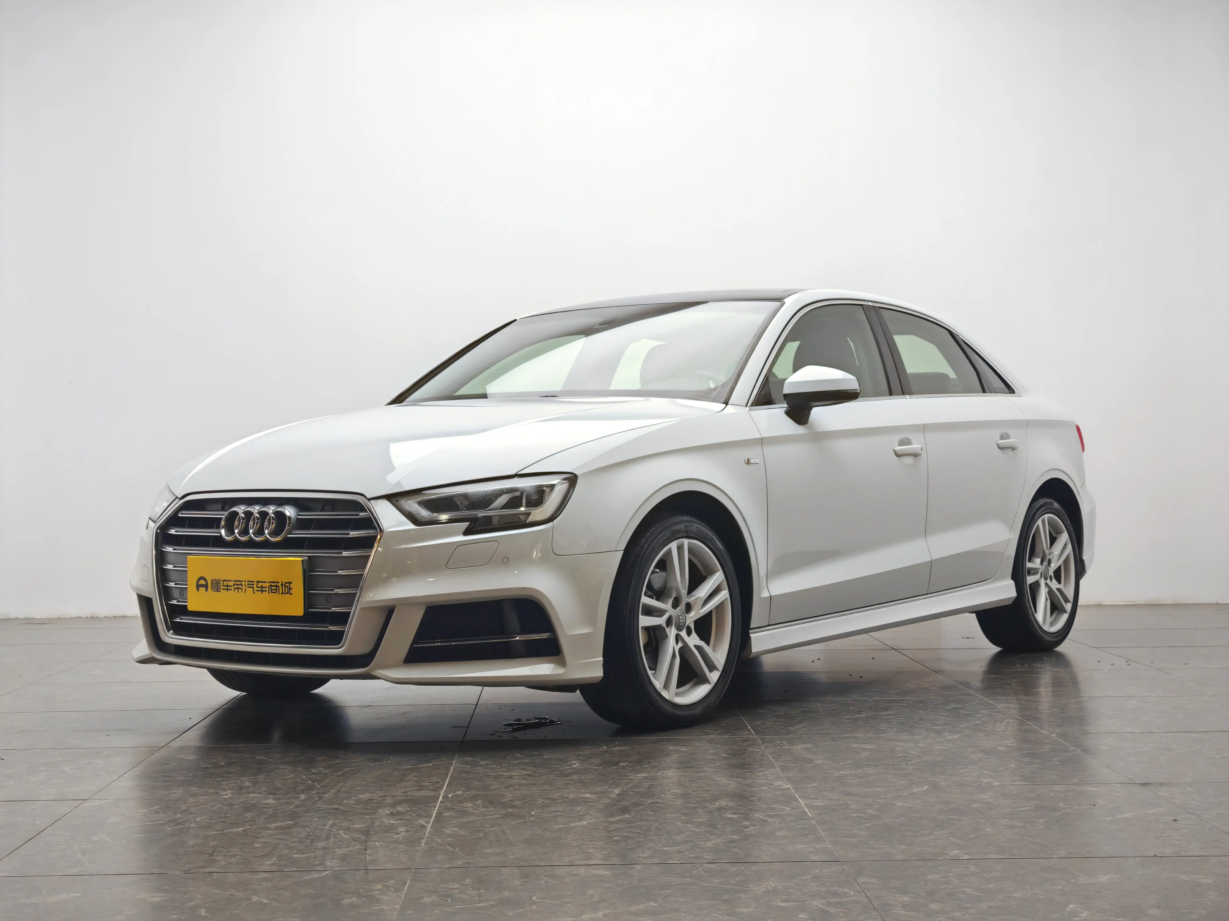 Audi A3  из Китая