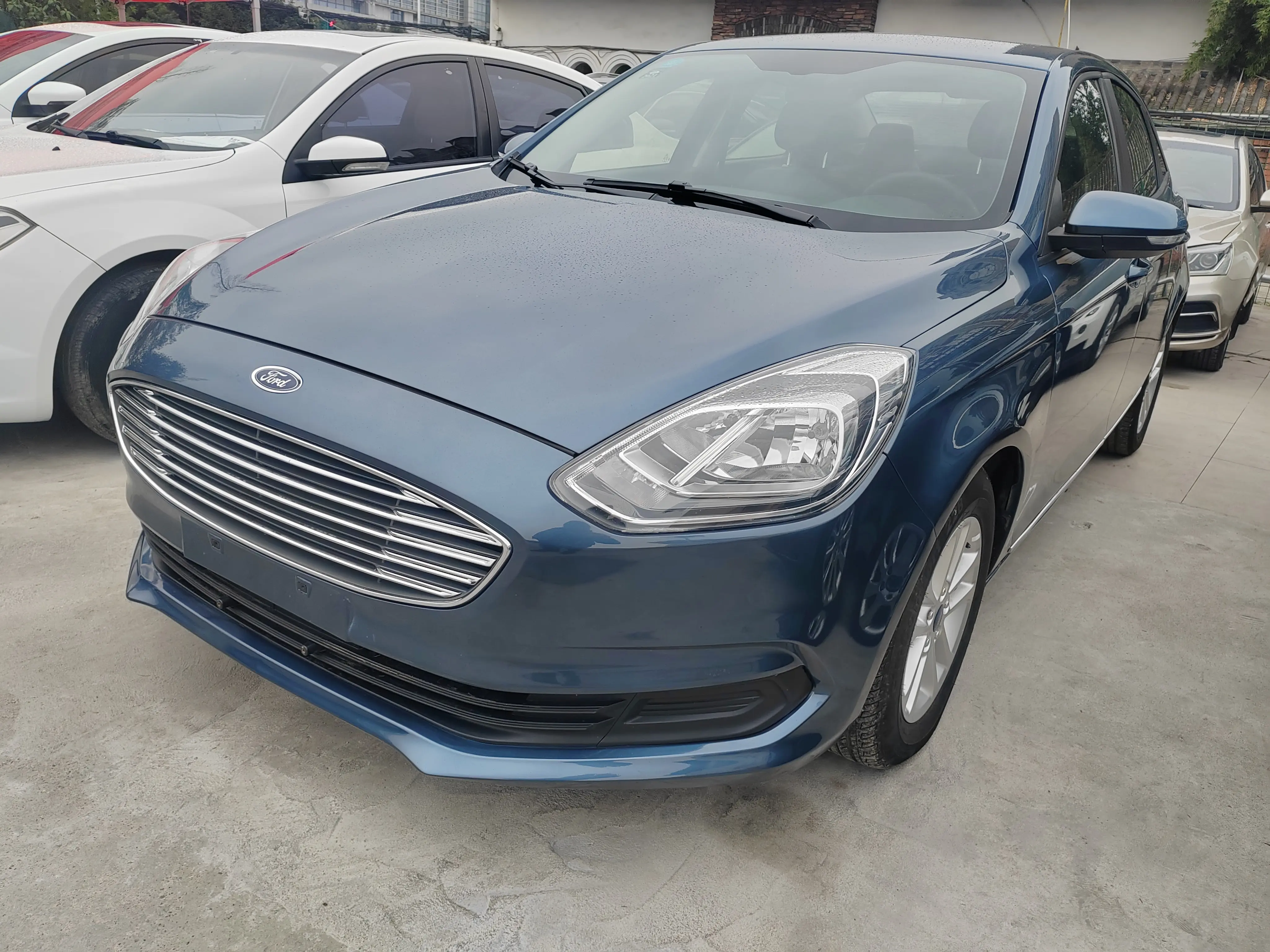 Ford Forrest  из Китая