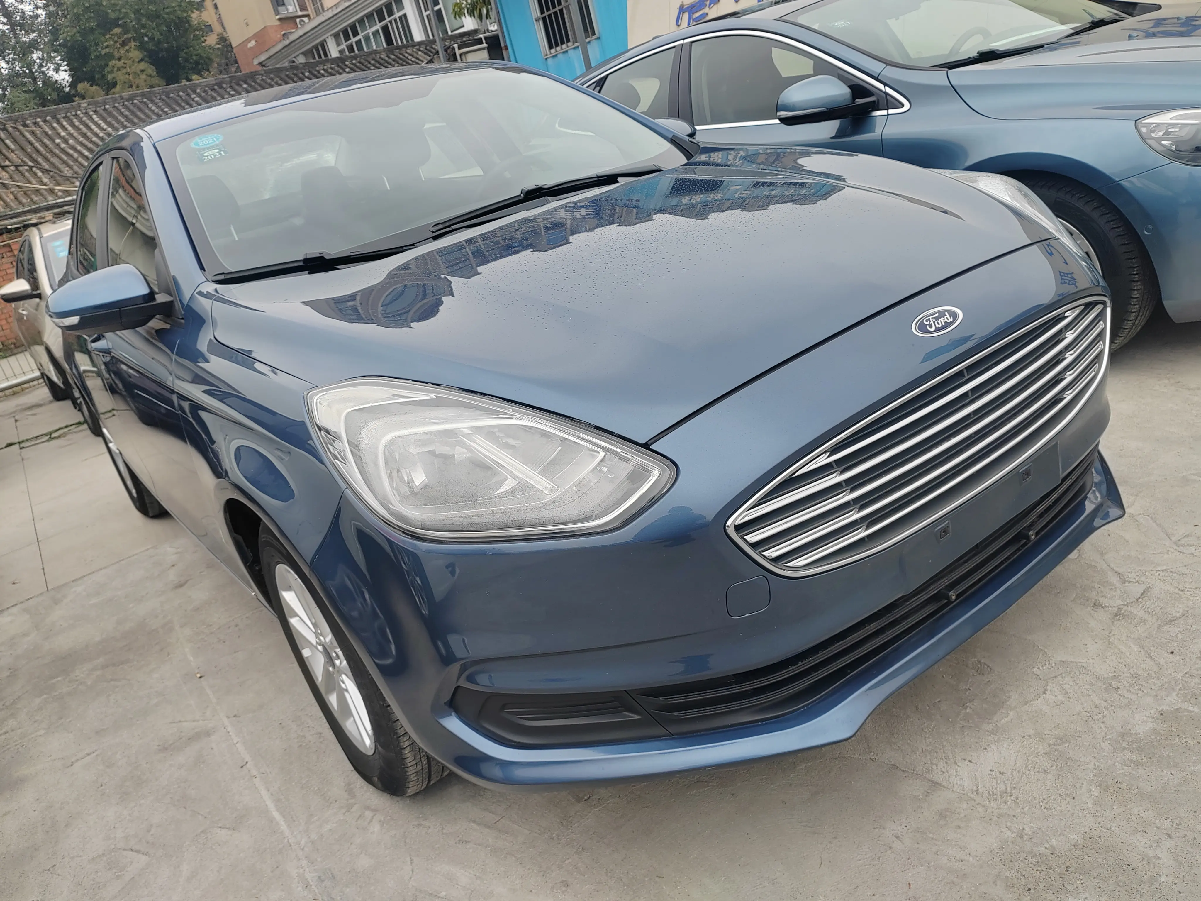 Ford Forrest  из Китая