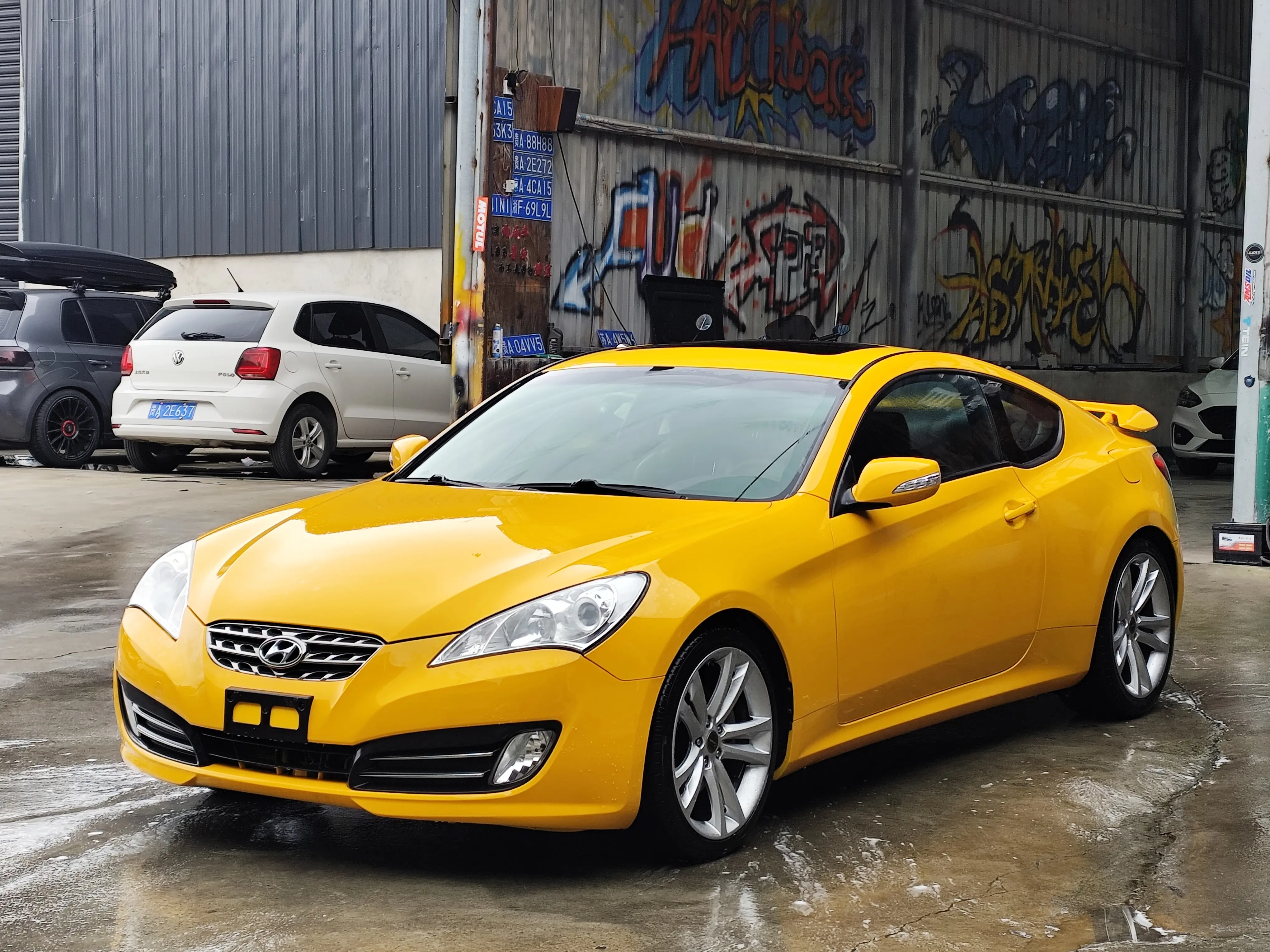 Hyundai Genesis-Coolpad  из Китая