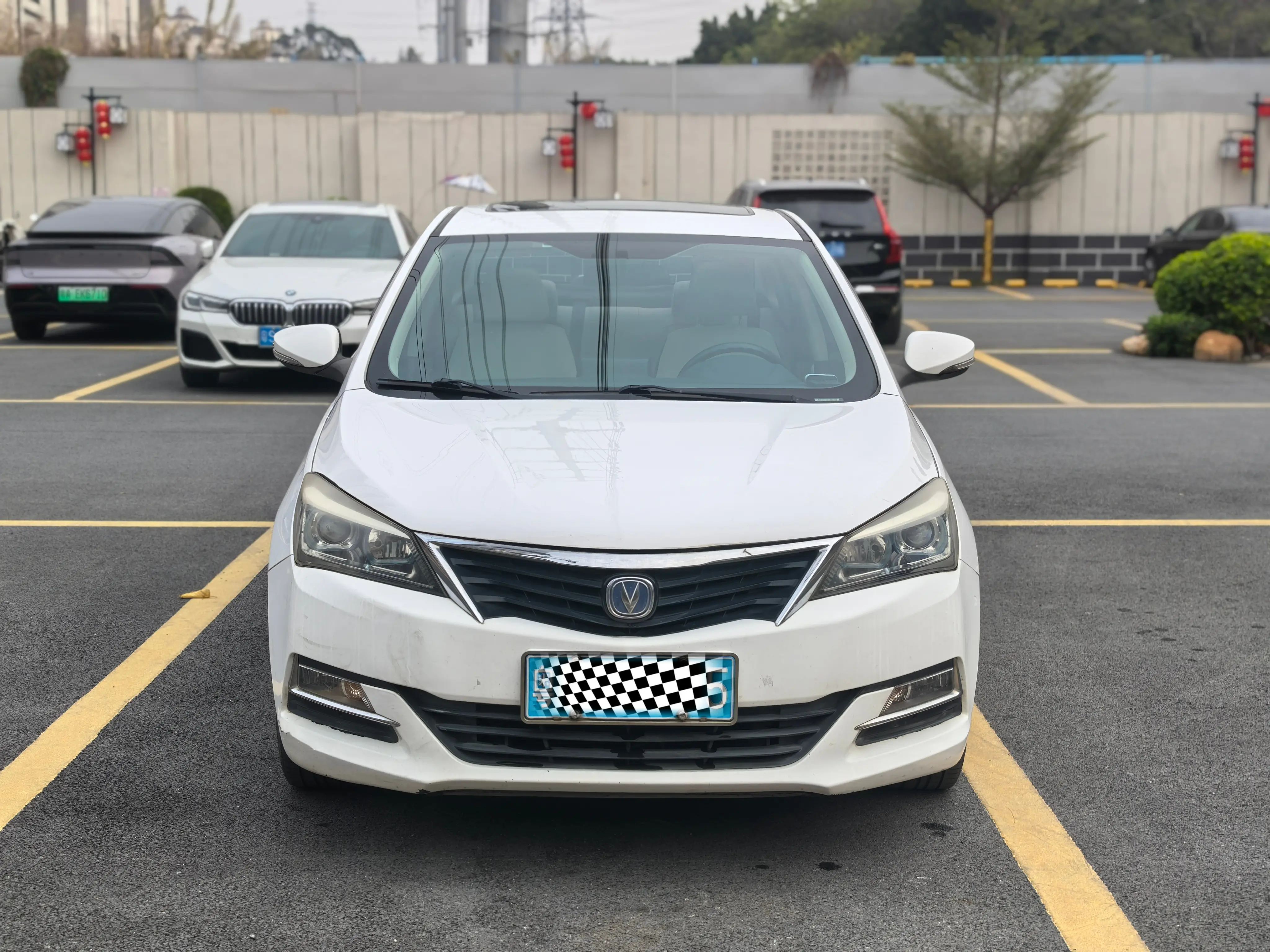 Changan Yuexiang V7  из Китая
