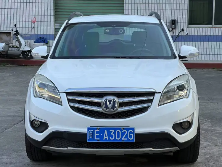 Changan CS35  из Китая