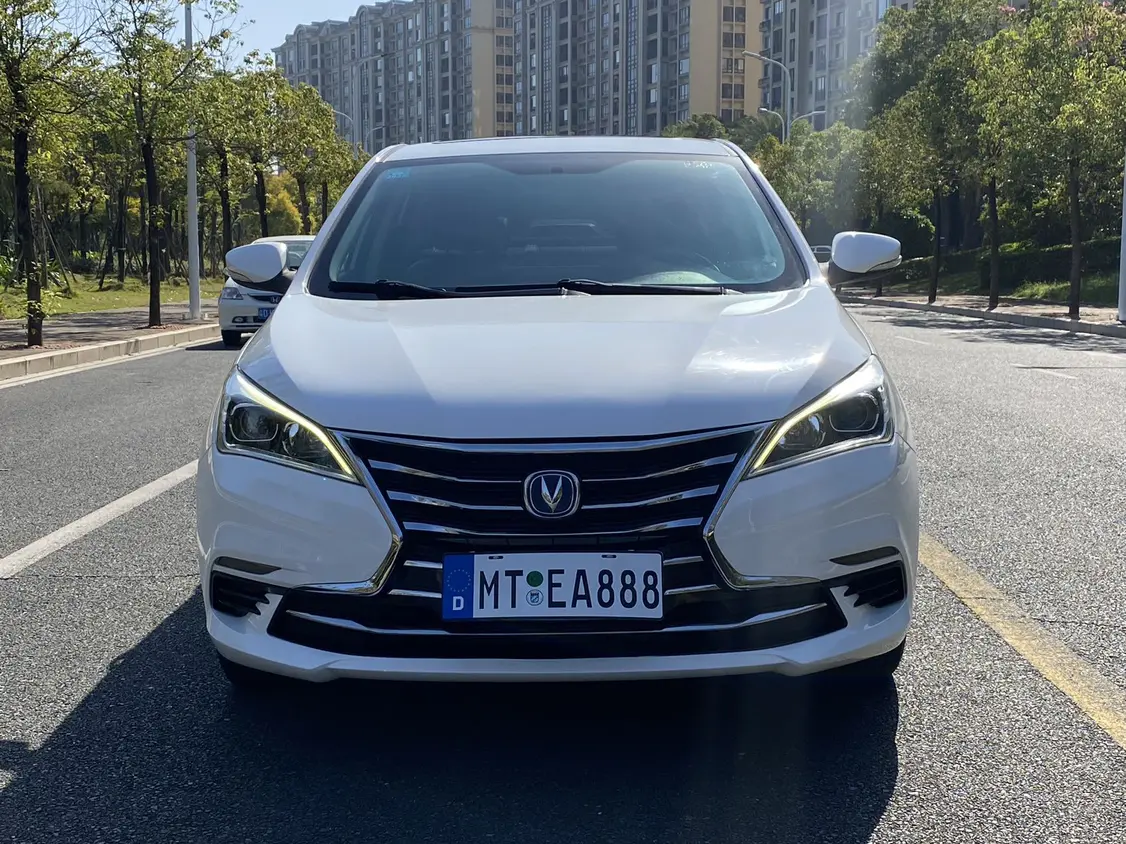 Changan Eado DT  из Китая