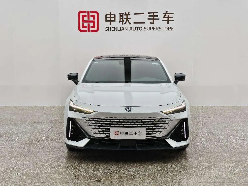 Changan UNI-V  из Китая