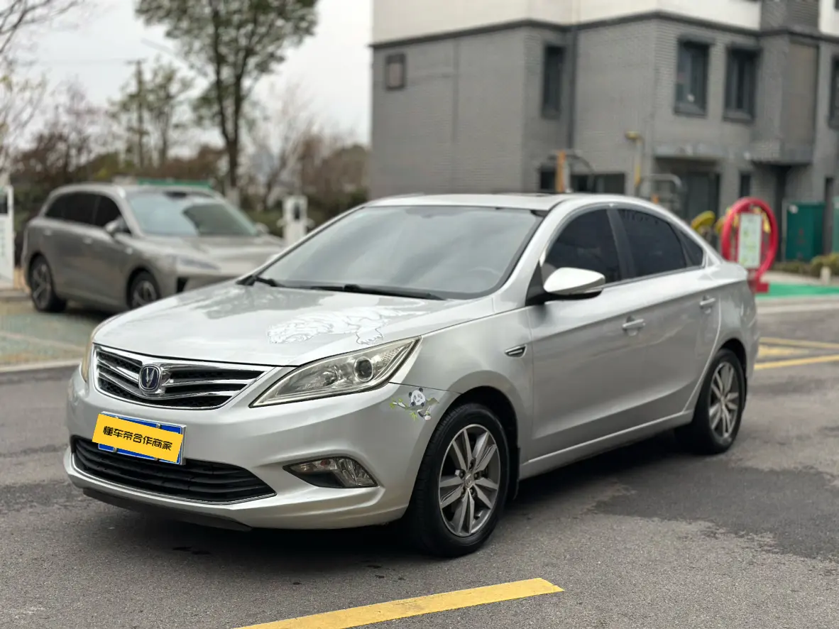 Changan Escape  из Китая
