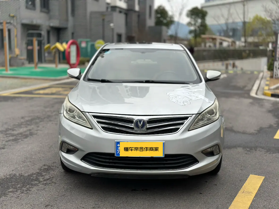 Changan Escape  из Китая