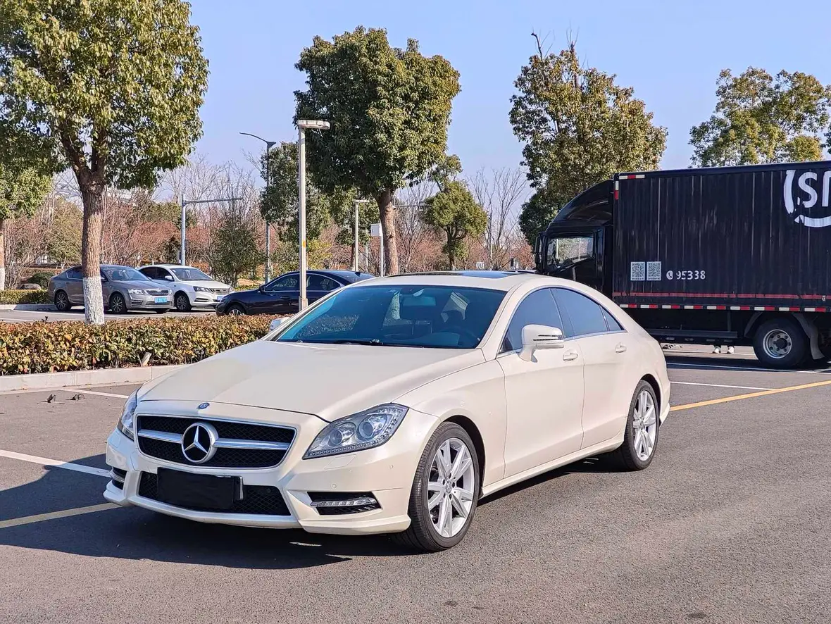 Mercedes-Benz Mercedes Benz CLS  из Китая