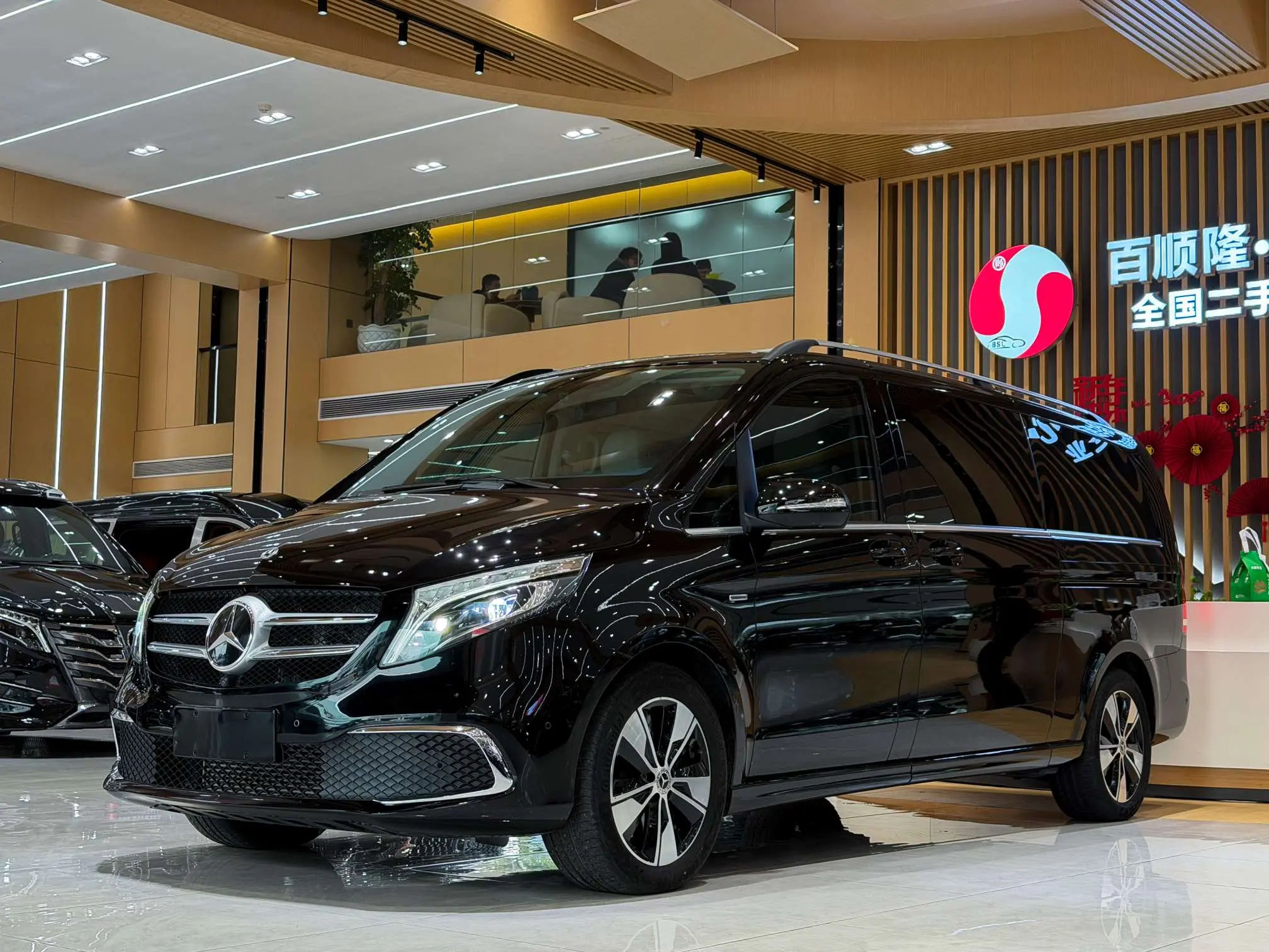 Mercedes-Benz Mercedes Benz V Class  из Китая