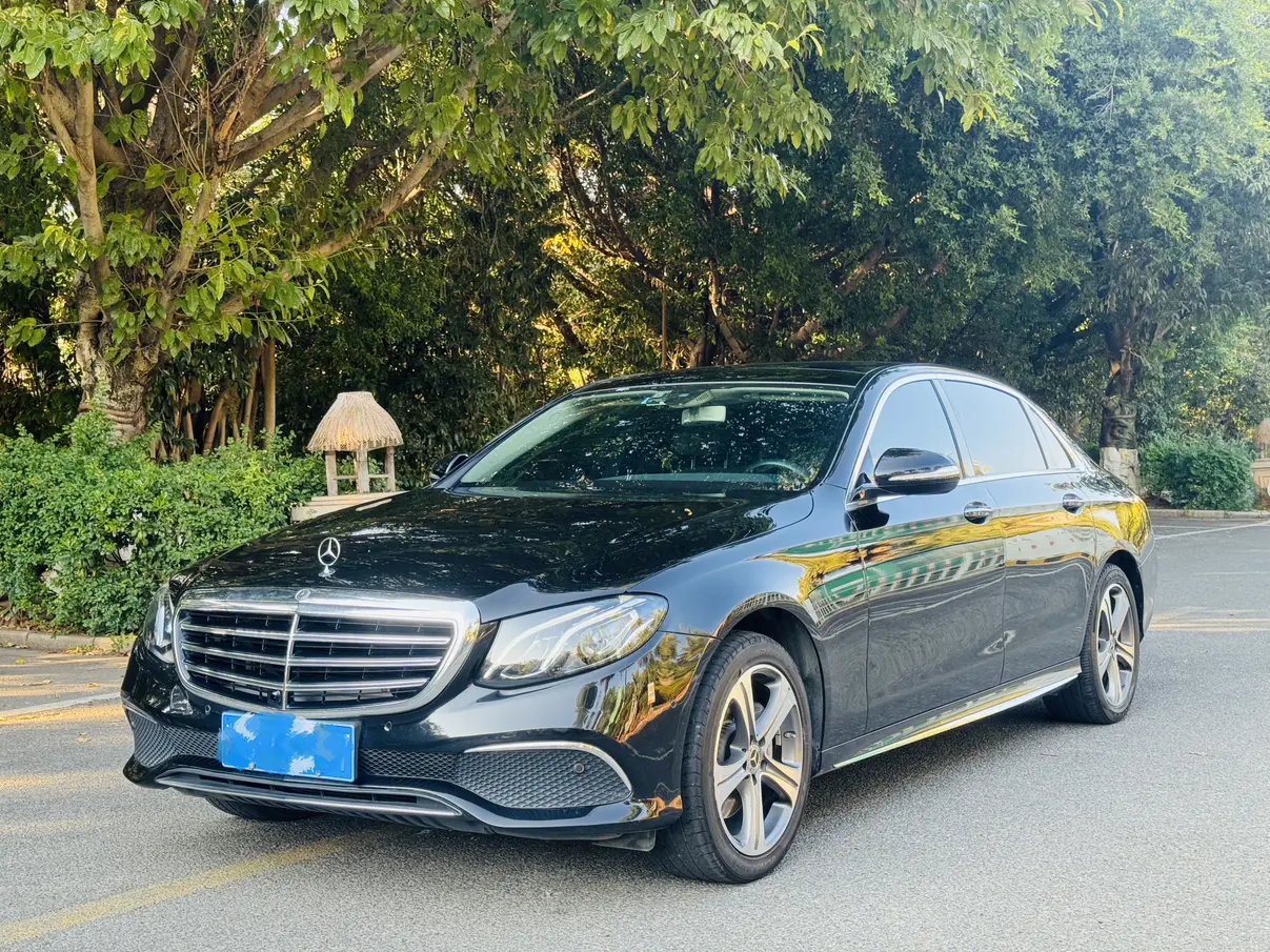 Mercedes-Benz E-Class  из Китая