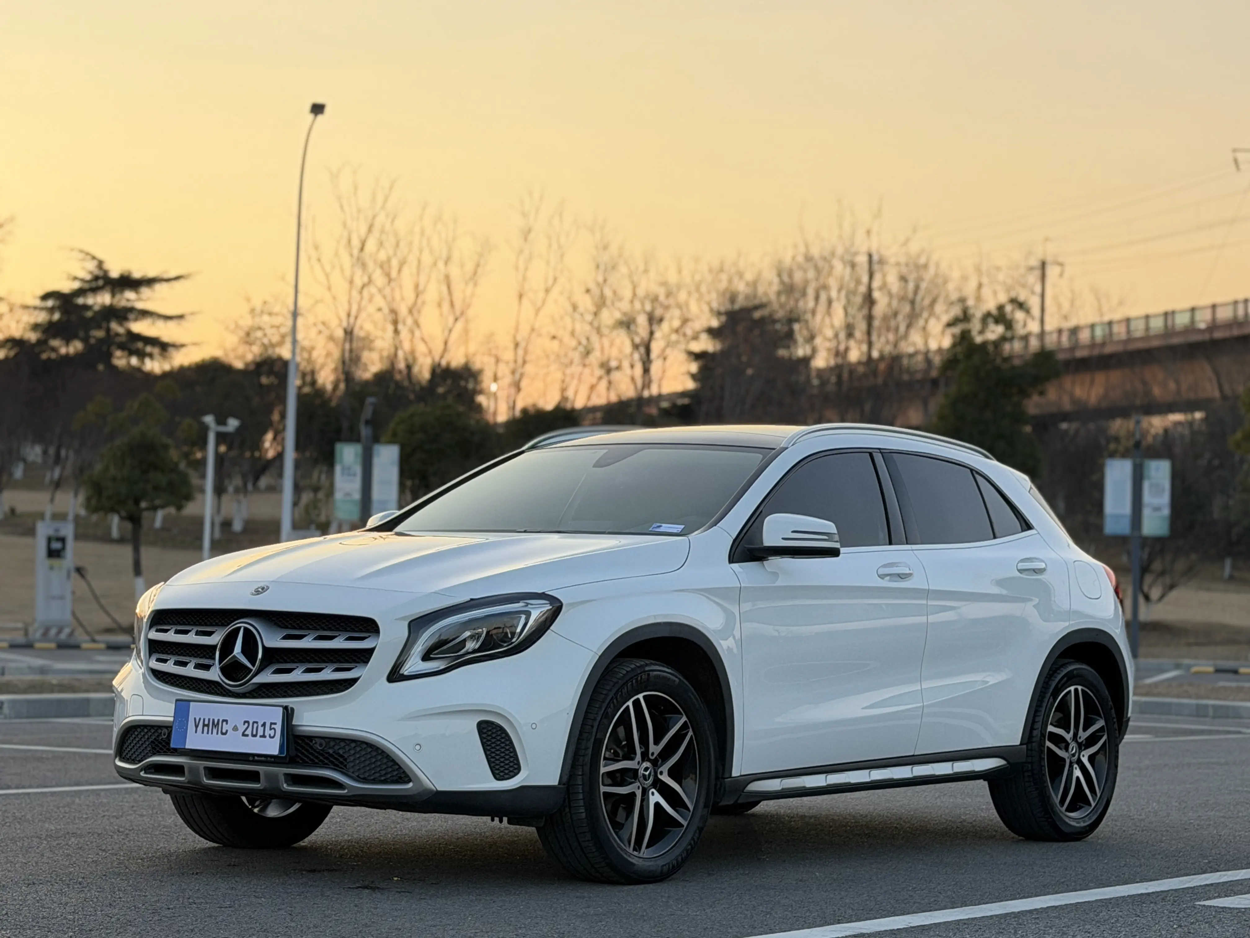 Mercedes-Benz GLA  из Китая