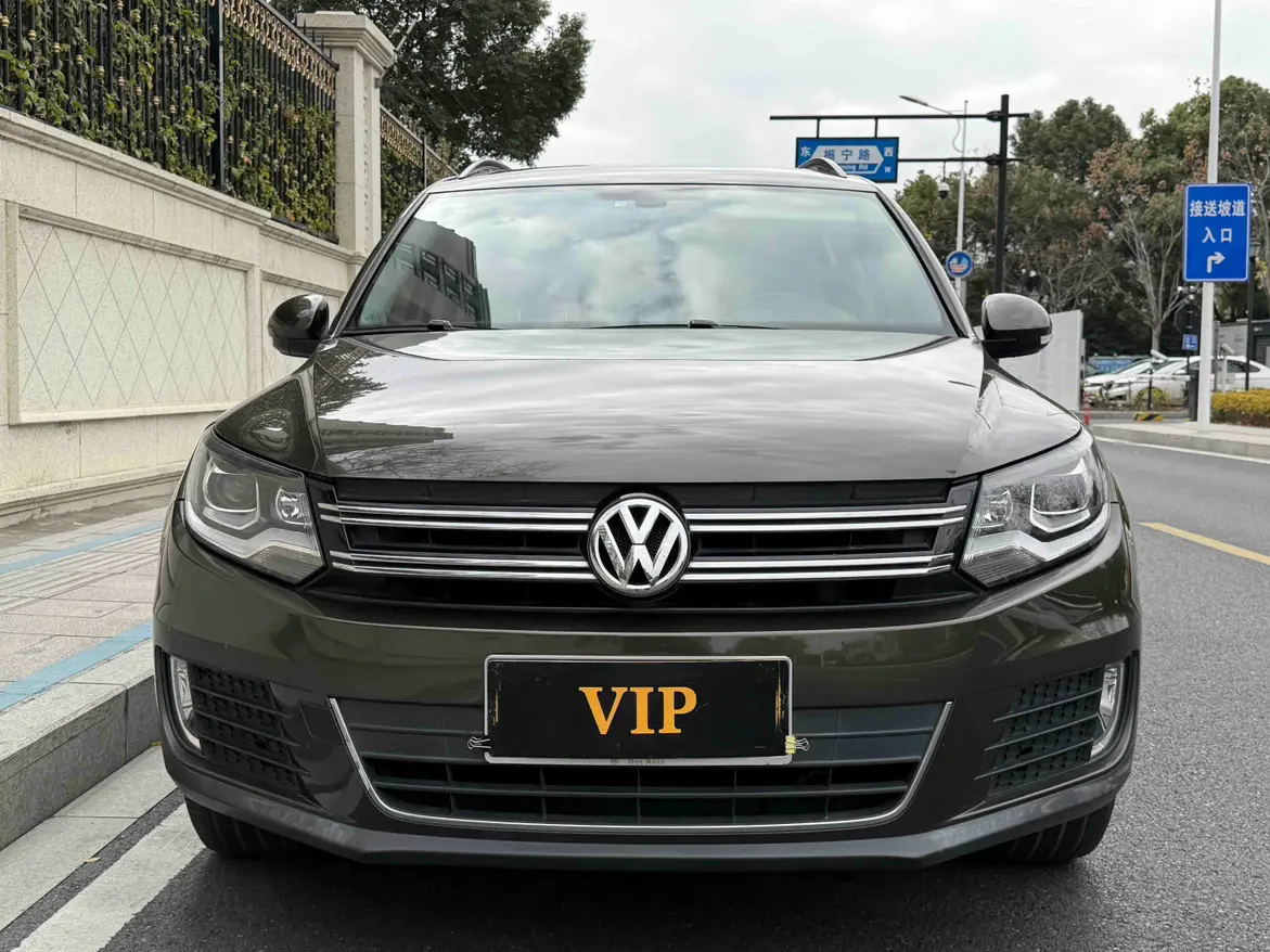 Volkswagen Tiguan  из Китая