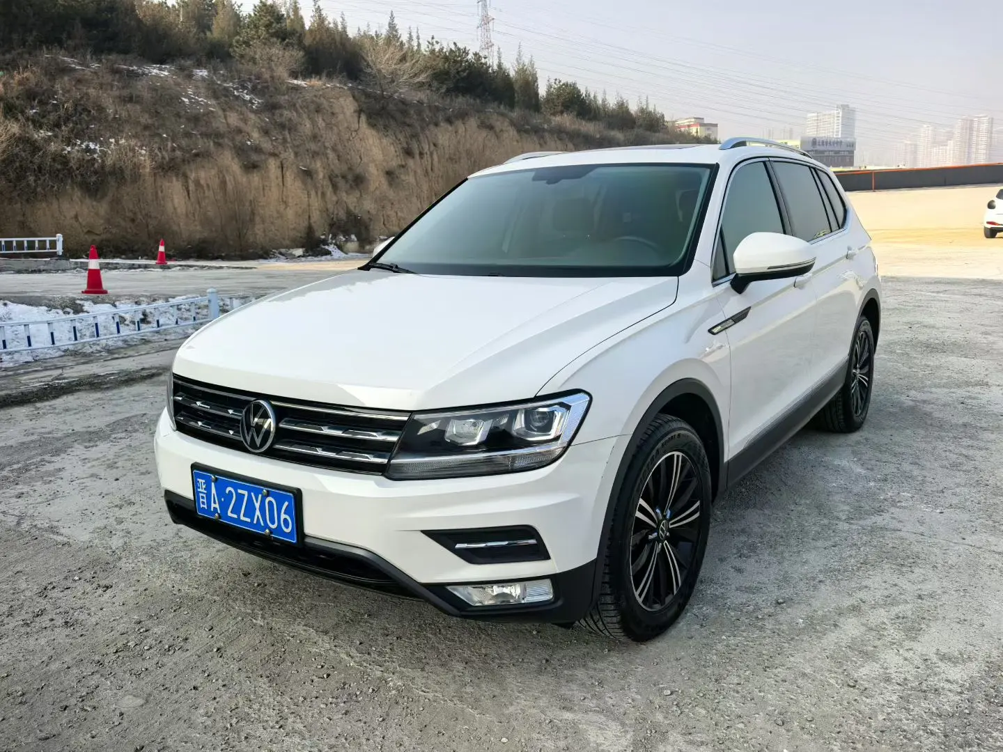 Volkswagen Tiguan L  из Китая