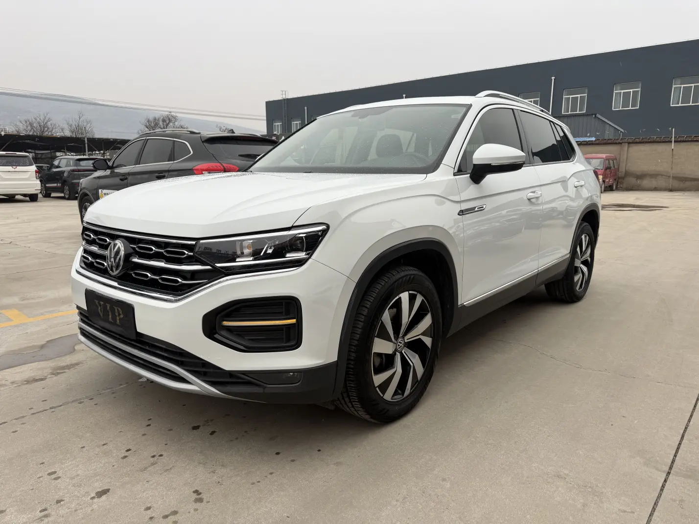 Volkswagen Tayron  из Китая