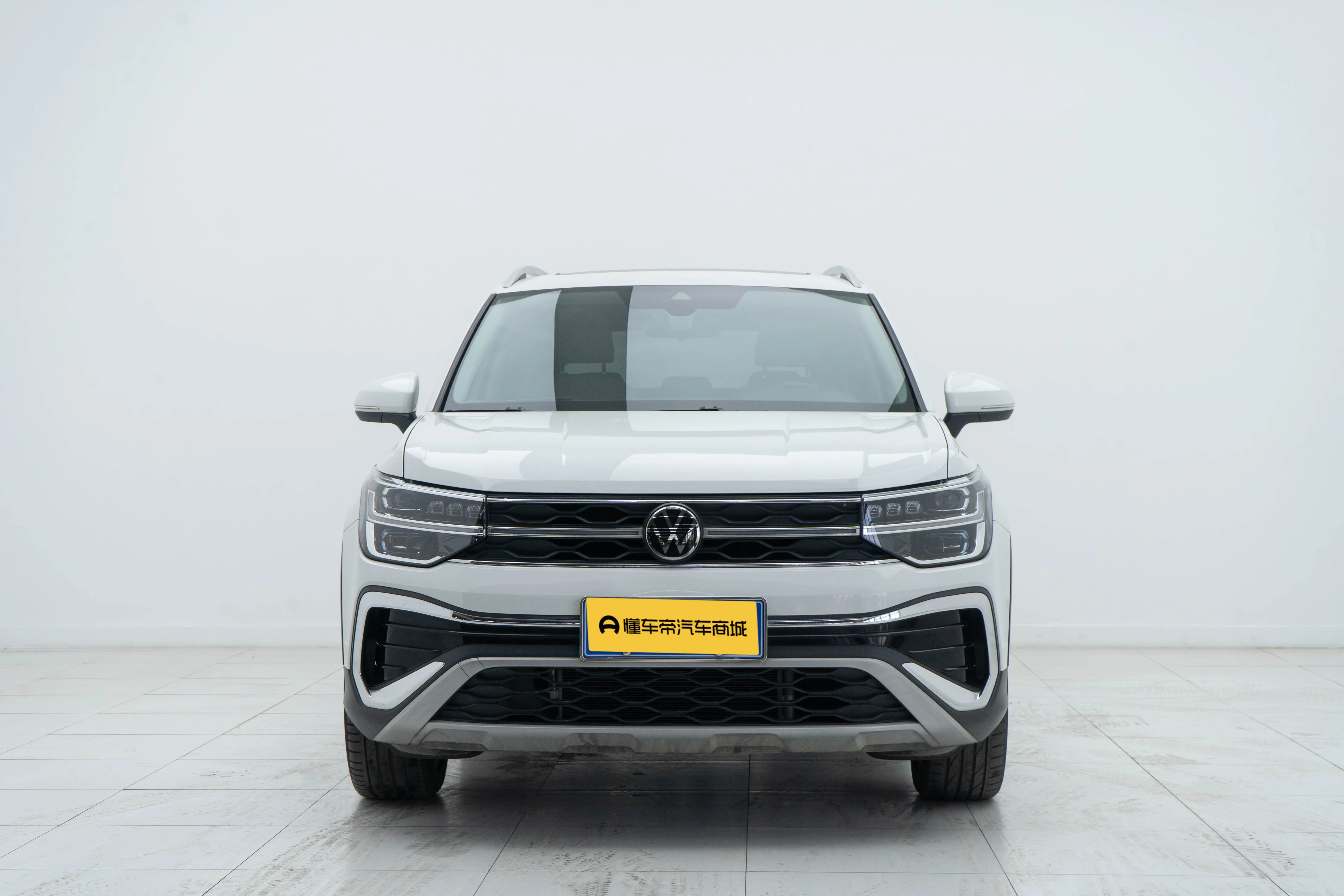 Volkswagen Tharu  из Китая