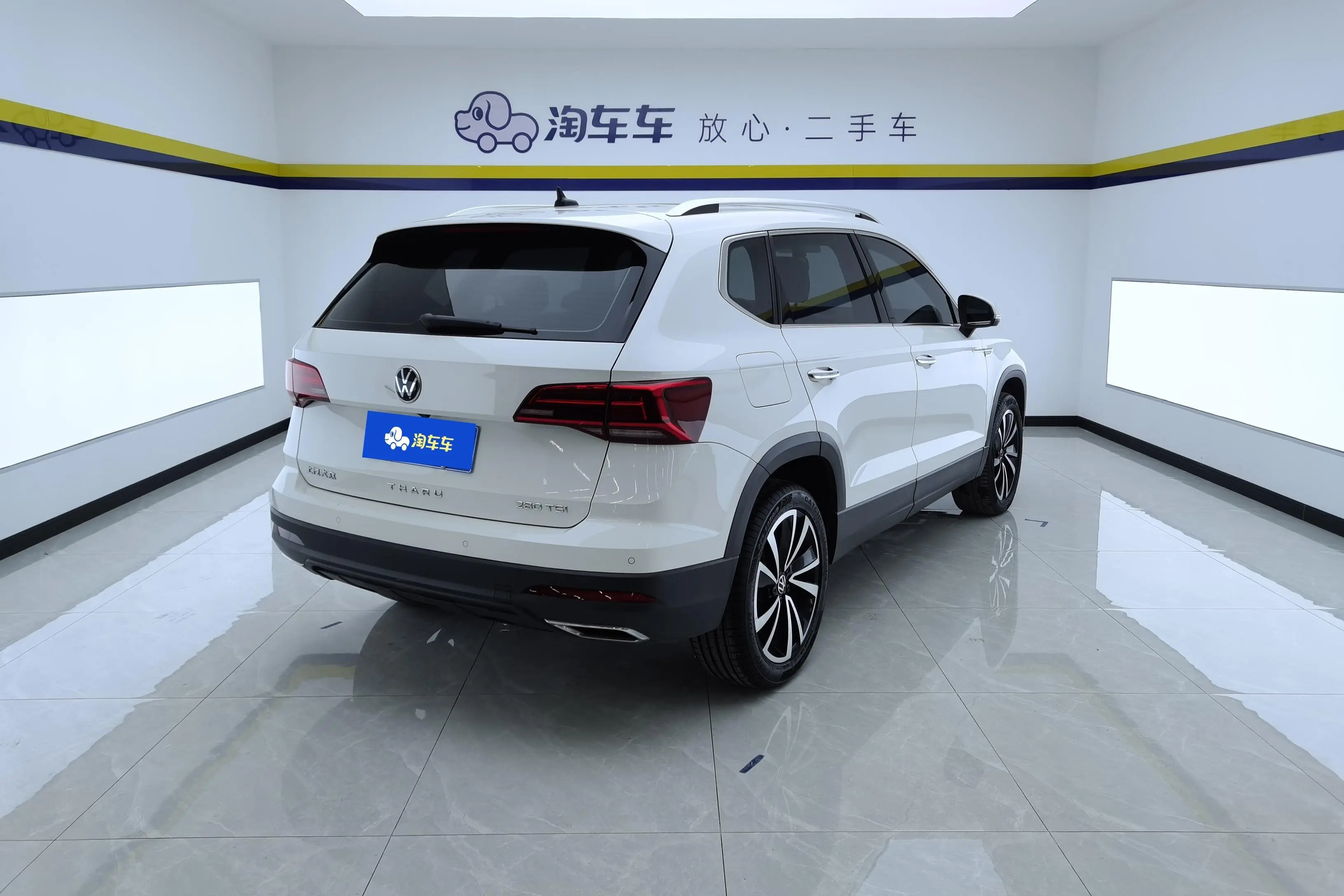 Volkswagen Tharu  из Китая