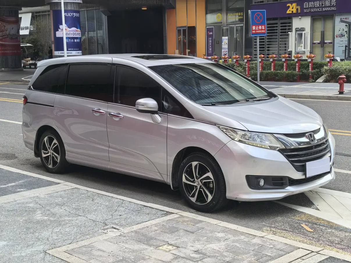 Honda Odyssey  из Китая