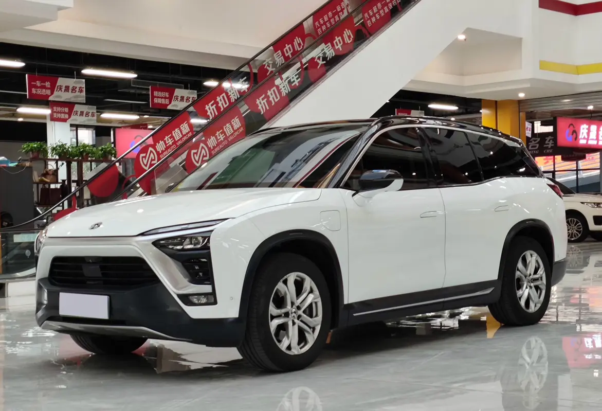 NIO ES8  из Китая