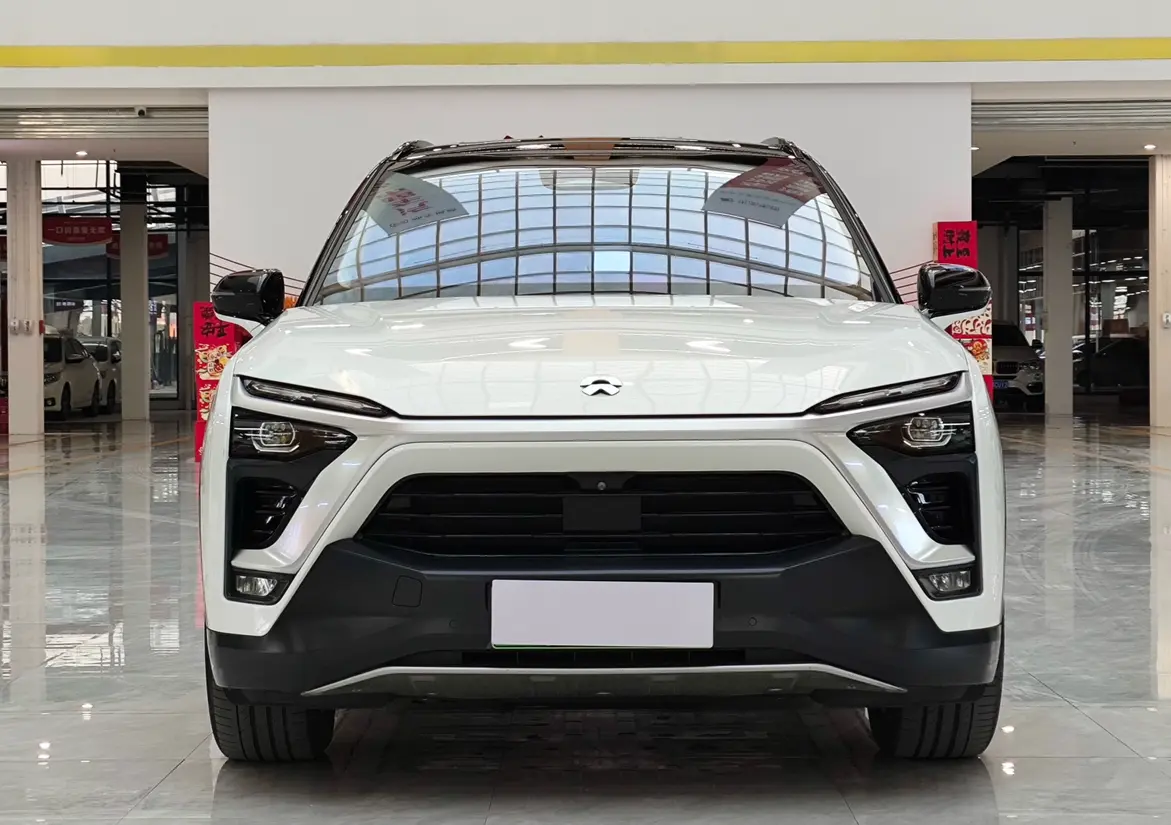 NIO ES8  из Китая