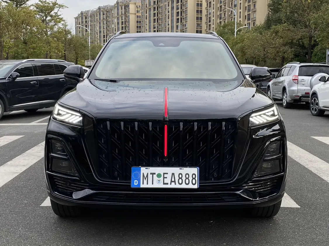 Hongqi HS5  из Китая