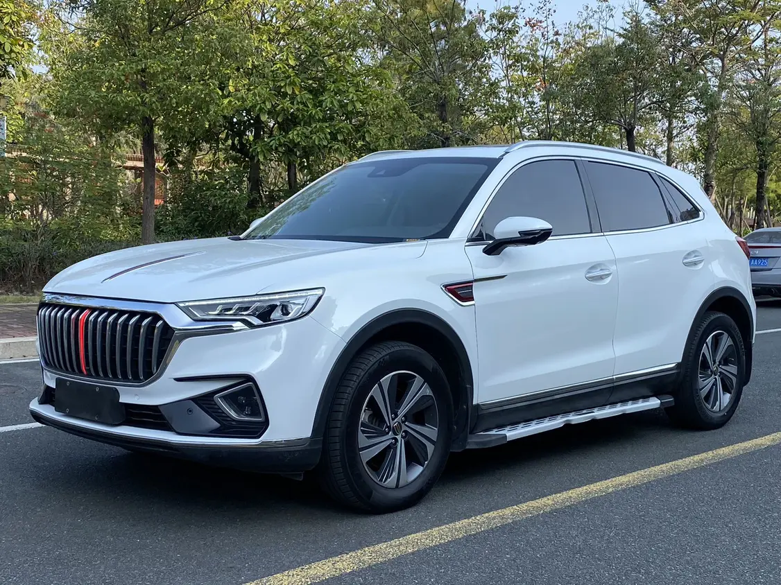 Hongqi HS5  из Китая