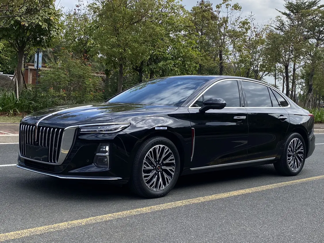 Hongqi H5  из Китая