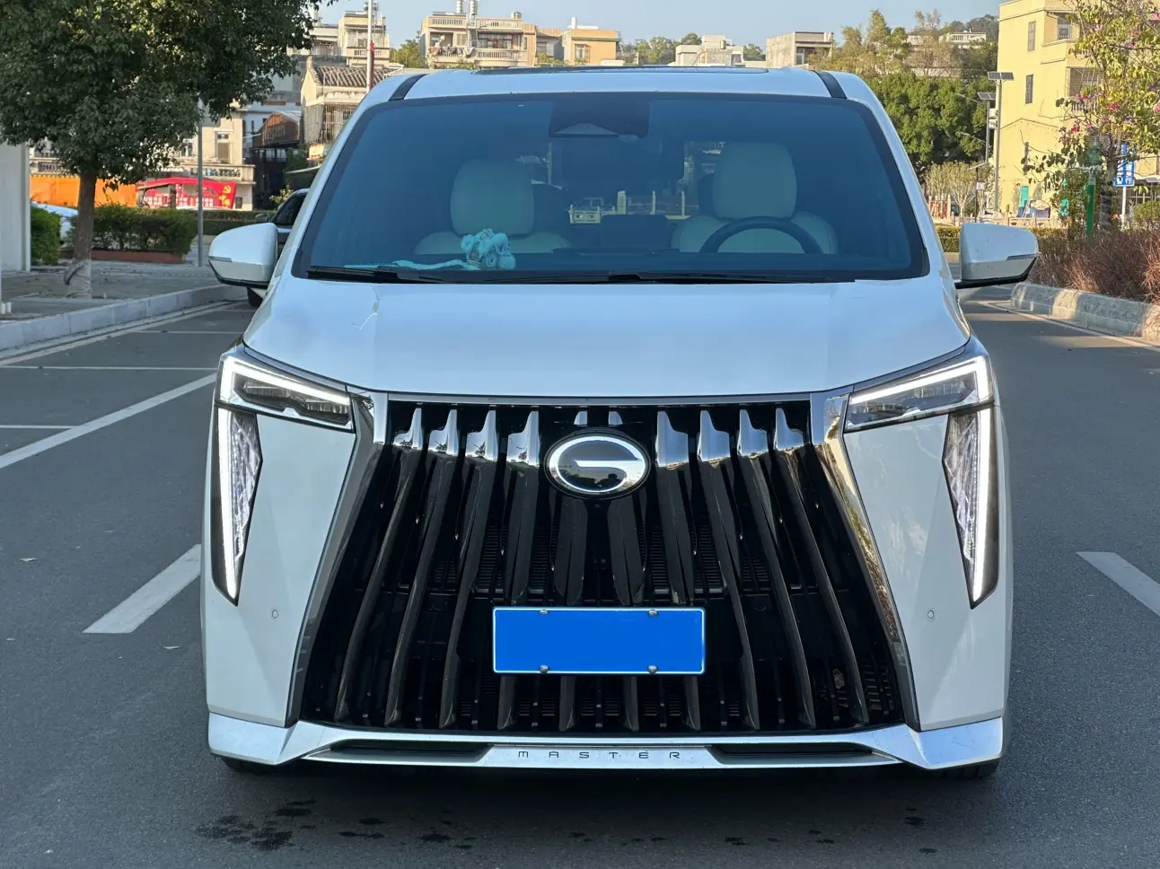 GAC Trumpchi M8  из Китая