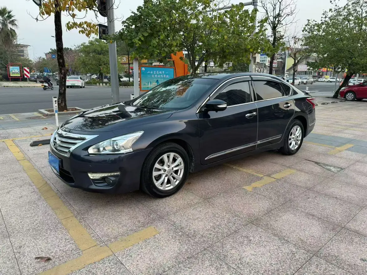 Nissan Altima (Teana)  из Китая