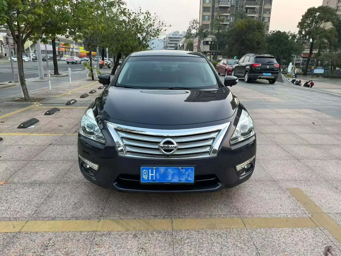 Nissan Altima (Teana)  из Китая