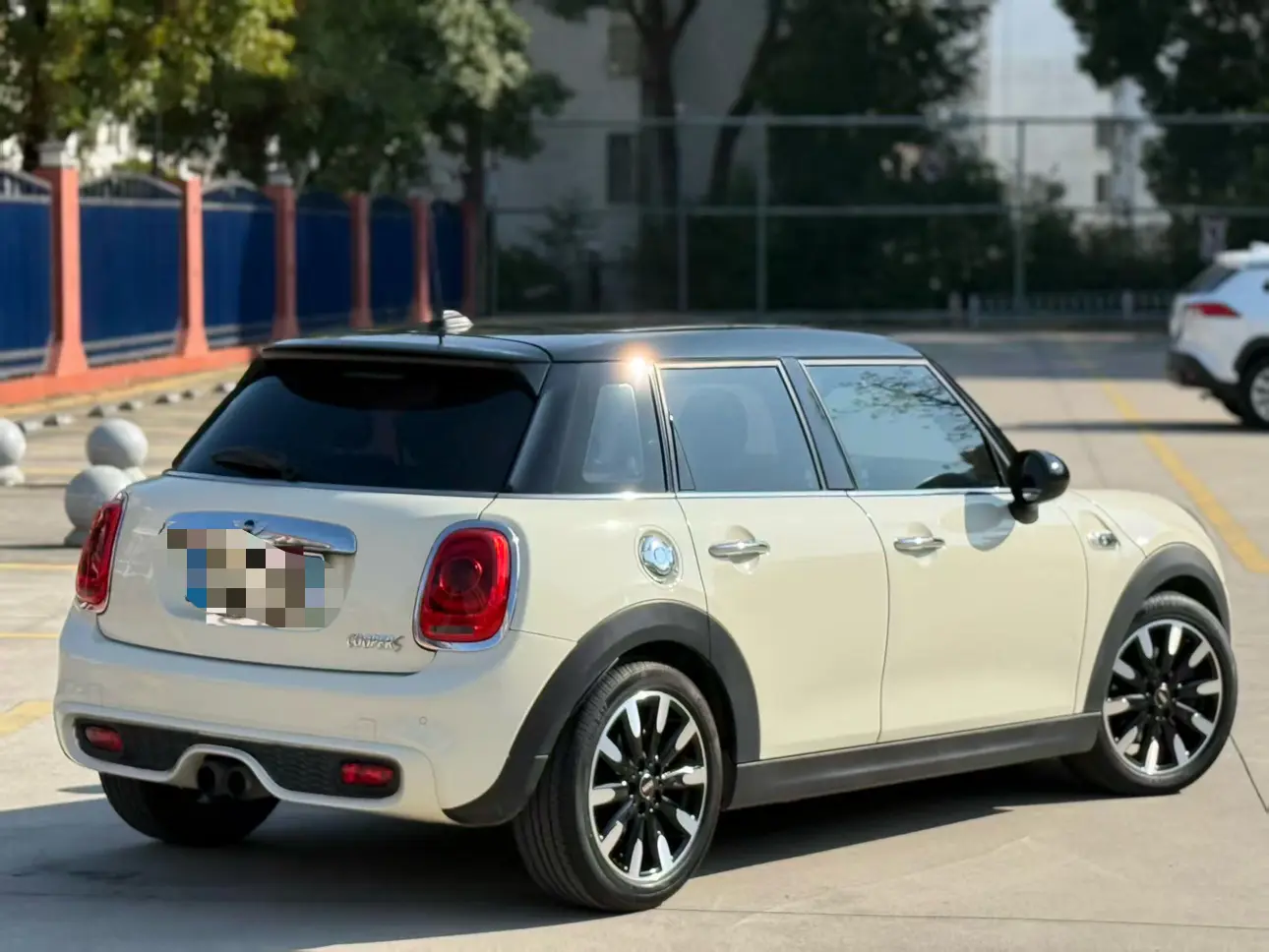 MINI MINI  из Китая