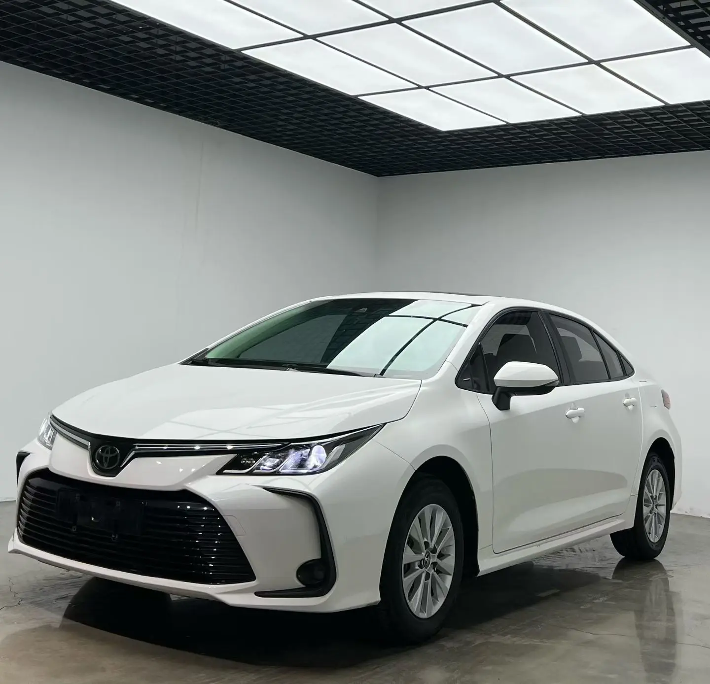 Toyota Corolla  из Китая