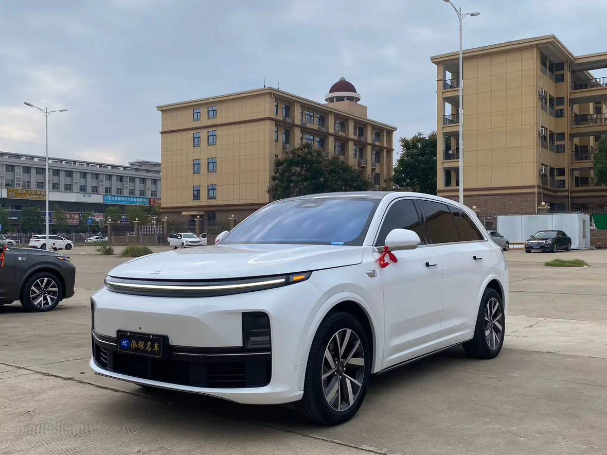 Li L7 (Ideal L7)  из Китая