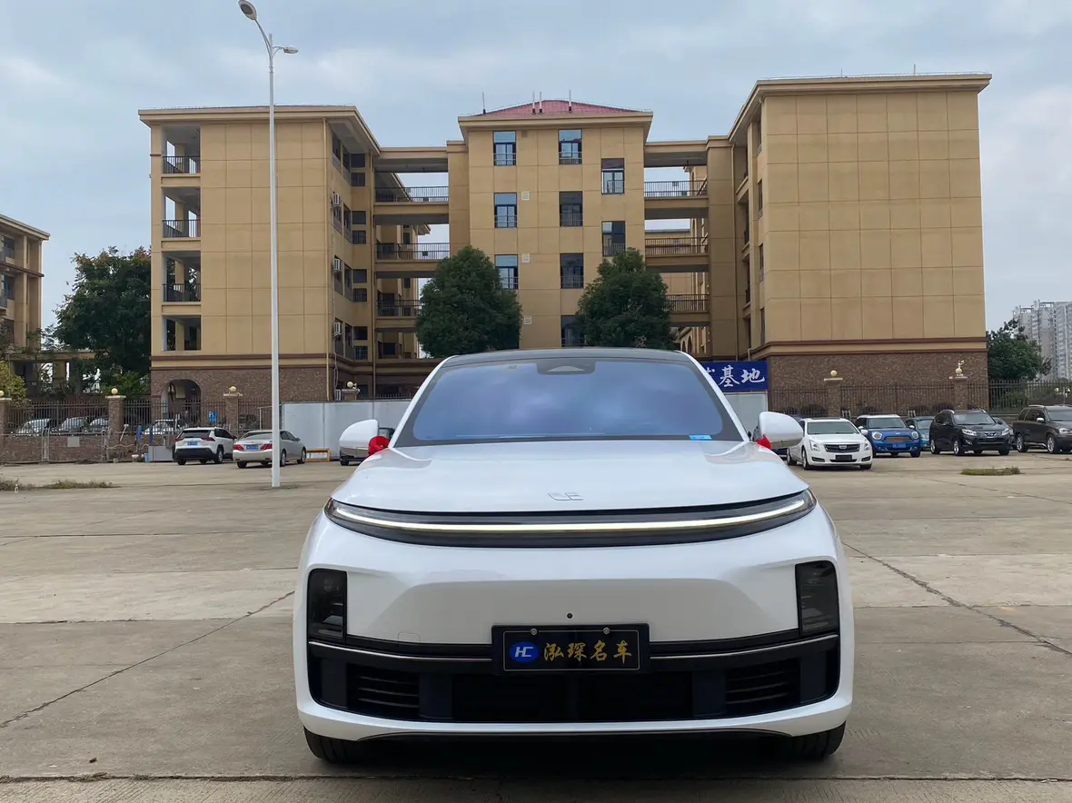 Li L7 (Ideal L7)  из Китая