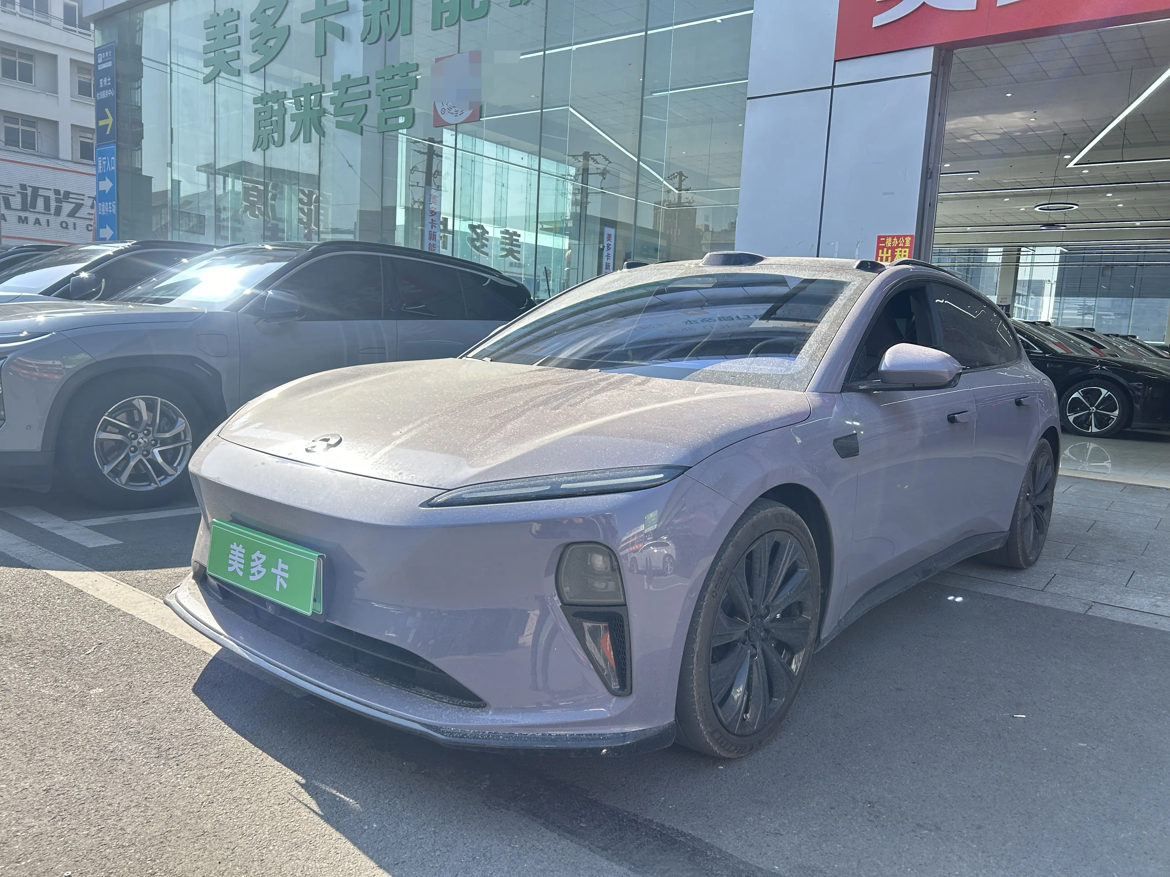 NIO ET5T  из Китая